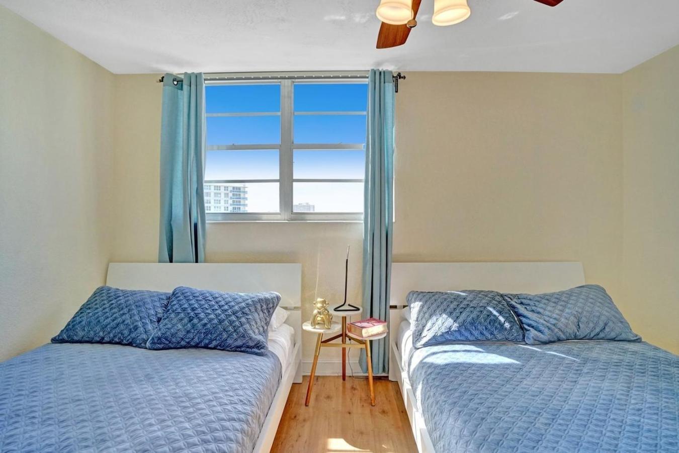 הוליווד 2Bd Condo Christmas Retreat Pool Beachside מראה חיצוני תמונה